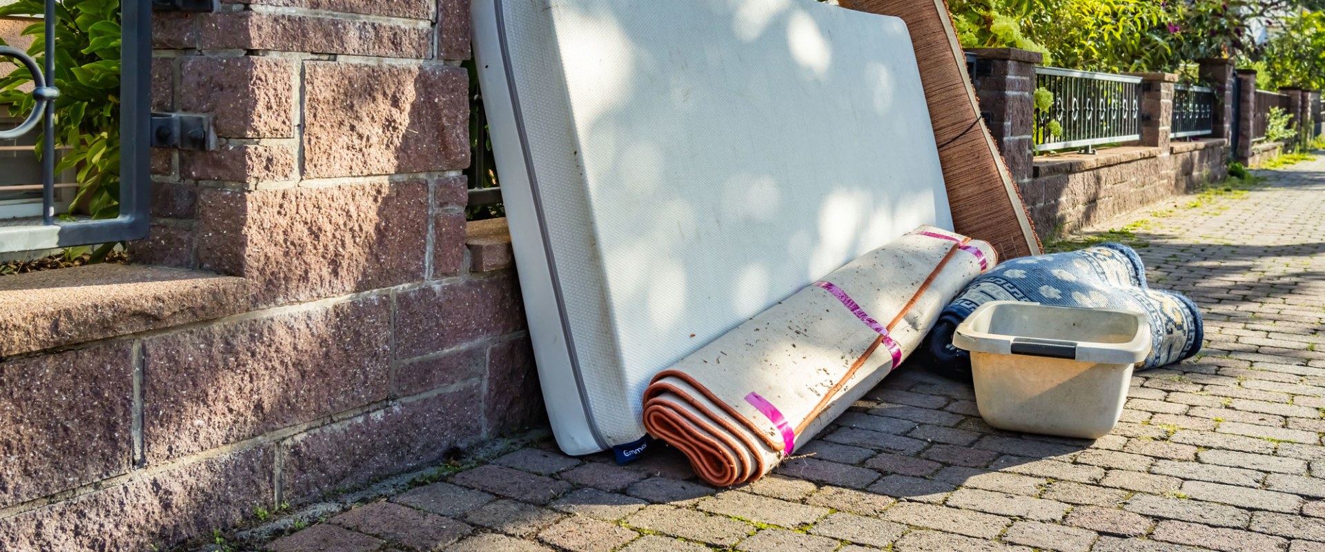 What Are Mattress Disposal Regulations Near Me?
